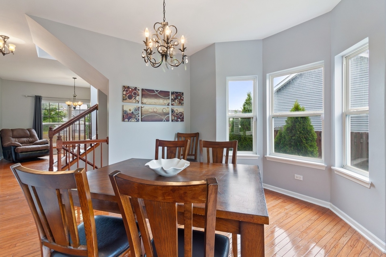 House Listing (1)