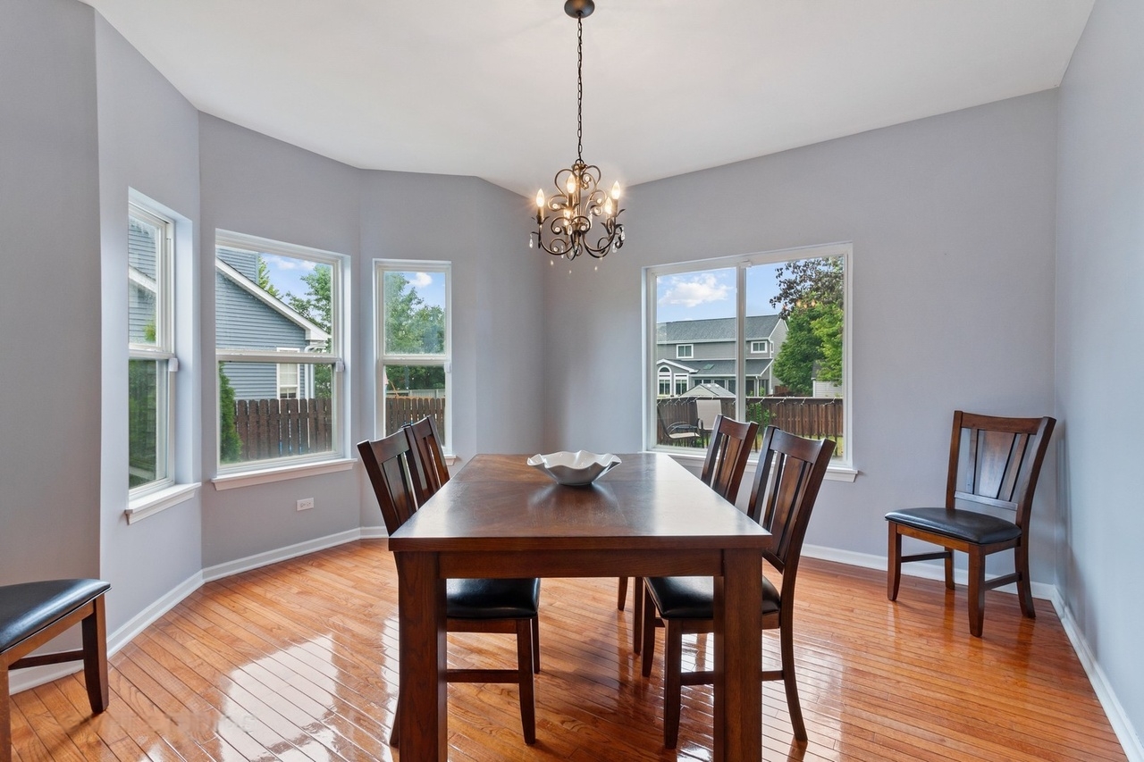 House Listing (4)