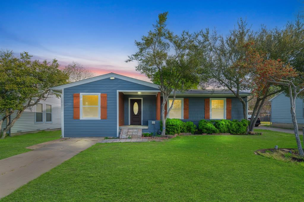 House for sale (1)